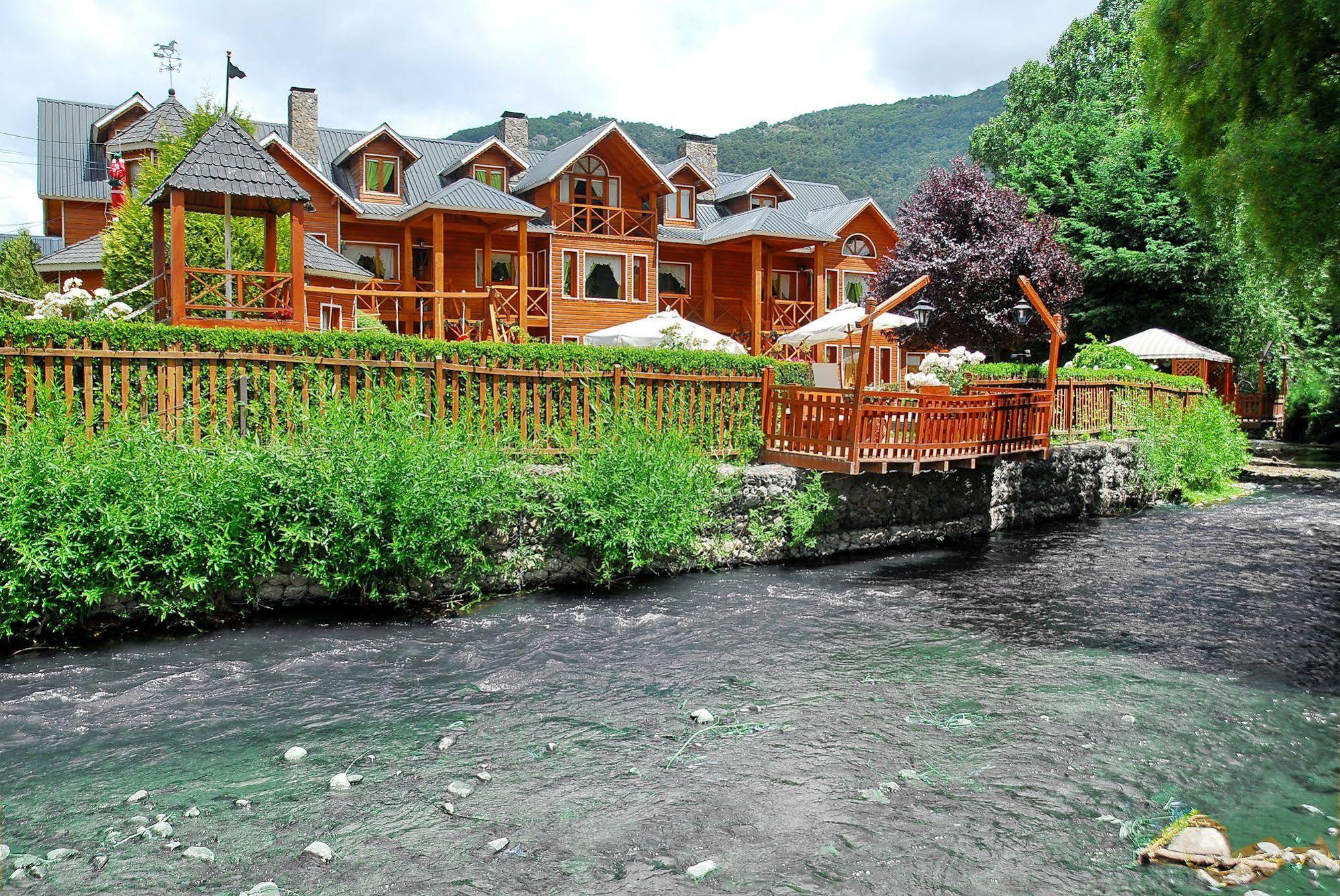 Rotui Apart Hotel San Martín de los Andes Buitenkant foto